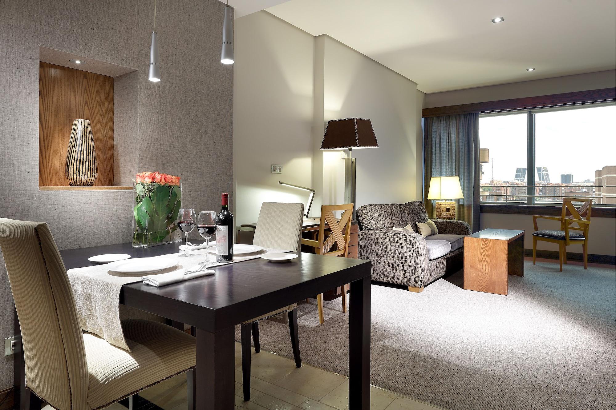 Eurostars Suites Mirasierra Мадрид Екстериор снимка