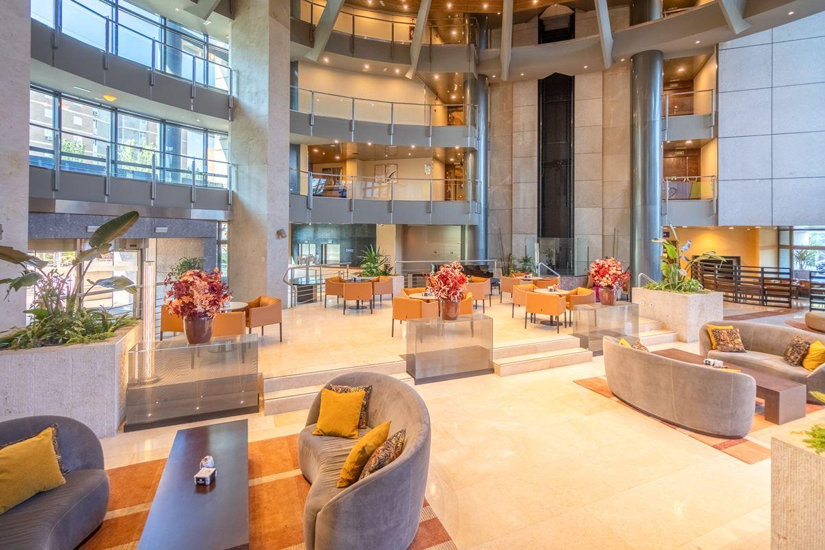 Eurostars Suites Mirasierra Мадрид Екстериор снимка The lobby of the hotel