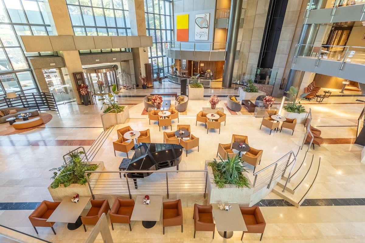 Eurostars Suites Mirasierra Мадрид Екстериор снимка Lobby