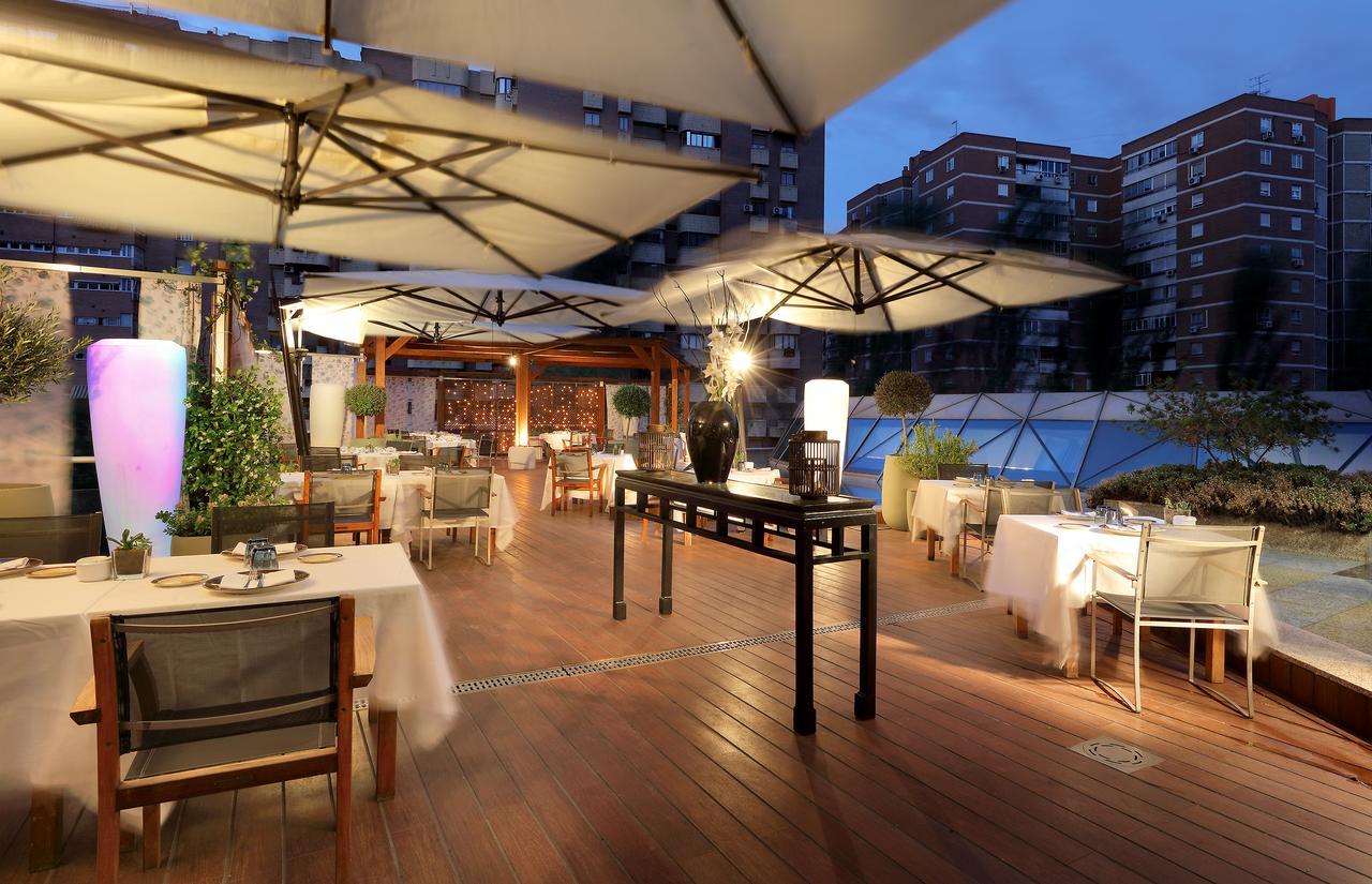 Eurostars Suites Mirasierra Мадрид Екстериор снимка The restaurant